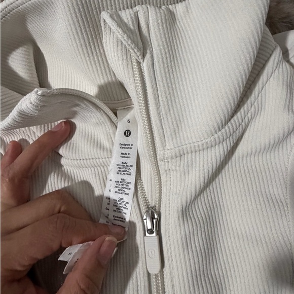 Lululemon Brushed Softstreme White Opal Half Zip - Picture 3 of 3